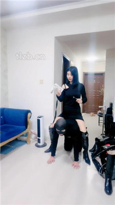 图片[8]_【兔兔大人】高难度挑战场-踩狗头磕头/提档/训练/闻白袜/舔脏鞋底/跺踩_HD绳艺资源