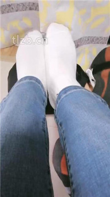 图片[2]_【蓝蜻蜓】白袜脚窒息踩/藤条抽_HD绳艺资源