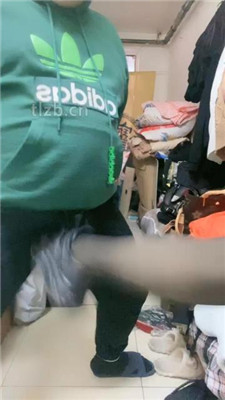 图片[2]_【鬼魅娜主】黑丝脚踩踏/提档_HD绳艺资源