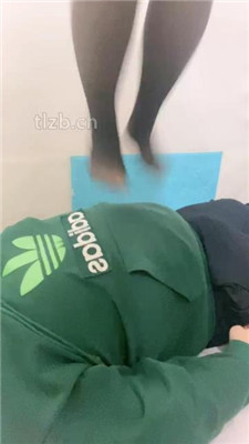 图片[5]_【鬼魅娜主】黑丝脚踩踏/提档_HD绳艺资源