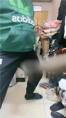 图片[10]_【鬼魅娜主】黑丝脚踩踏/提档_HD绳艺资源