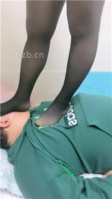 图片[11]_【鬼魅娜主】黑丝脚踩踏/提档_HD绳艺资源