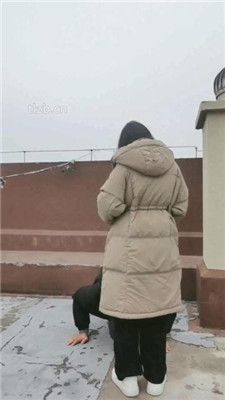 图片[3]_【阿北】户外天台tj-口水舔脚圣水_HD绳艺资源