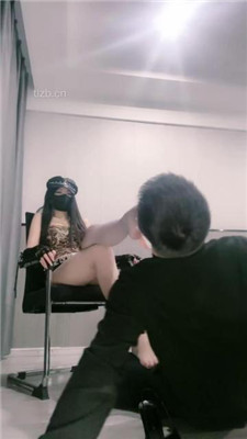 图片[10]_【司宁青】性感女神-重度训练/高跟崇拜/转胯踩狗舌/骑脖夹头_HD绳艺资源