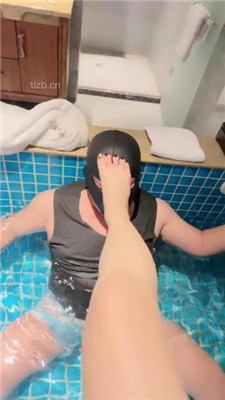 图片[9]_【花兮玥】泡池房服侍-跪舔/浓痰吐脸/踢裆_HD绳艺资源