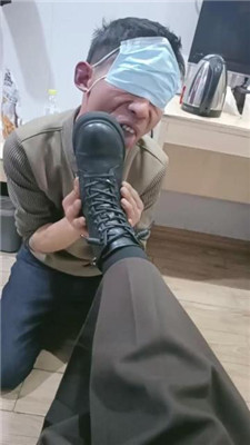 图片[6]_【嗯哼】重度鞋抽耳光/舔脏鞋底【双视角版】_HD绳艺资源