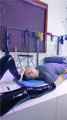 图片[15]_【诗琪】皮衣女神调-踩踏/抽耳光/磕头_HD绳艺资源