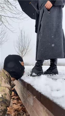 【辣姐】冰天雪地公开处刑挑战狗_HD绳艺资源
