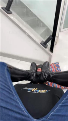 图片[5]_【辣姐】长靴踩踏/下跪伺候/清理泥巴鞋底_HD绳艺资源