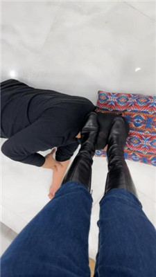 图片[8]_【辣姐】长靴踩踏/下跪伺候/清理泥巴鞋底_HD绳艺资源