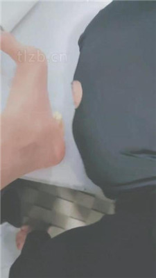 图片[3]_【s大大】绿帽狗裸足恋足舔_HD绳艺资源