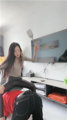 图片[3]_【三娘】高难度挑战耳光/脚趾掐喉窒息/钢管打/重度踩踏_HD绳艺资源