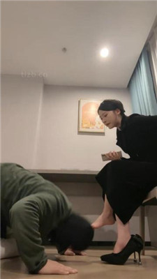 图片[7]_【娩娩大魔王】白领S-高跟裸足恋足舔_HD绳艺资源