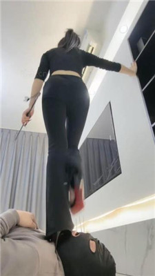 图片[20]_【娩娩大魔王】白领S-高跟裸足恋足舔_HD绳艺资源