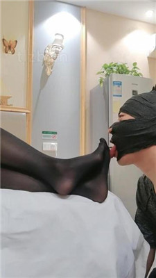 图片[6]_【蓝蓝大S】黑丝原味脚恋足舔_HD绳艺资源