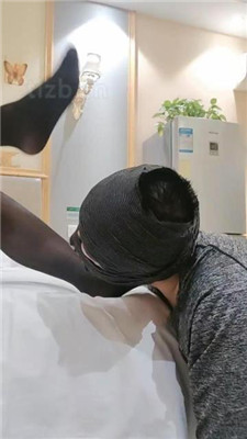 图片[9]_【蓝蓝大S】黑丝原味脚恋足舔_HD绳艺资源