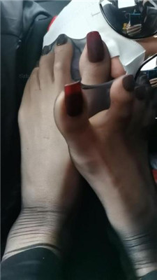 图片[6]_【皮皮】狂吸超臭黑棉袜-黑丝_HD绳艺资源