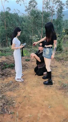 图片[8]_【阳阳】双S-户外-舔泥巴脏鞋/骑马狗链遛狗/训练_HD绳艺资源