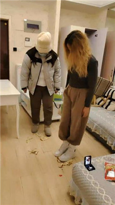 图片[2]_【樱樱】双S-俄罗斯混血S-踩面包-踩狗【四】_HD绳艺资源