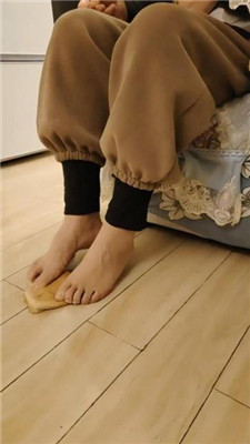 图片[6]_【樱樱】双S-俄罗斯混血S-踩面包-踩狗【四】_HD绳艺资源