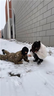 图片[6]_【辣姐】冰天雪地虐狗被路人偶遇-翻车_HD绳艺资源