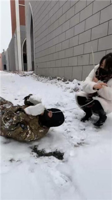 图片[7]_【辣姐】冰天雪地虐狗被路人偶遇-翻车_HD绳艺资源