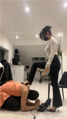 图片[11]_【黛帝】健身教练是狗奴-狗链遛狗/训练/高跟玉足恋足舔_HD绳艺资源