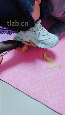 图片[13]_【高跟姐姐】内裤套头/鞋垫面包喂食/品尝裸足【完整版】_HD绳艺资源