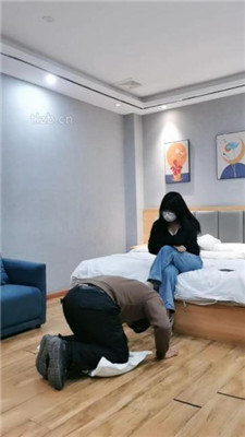【阿北】班主任居然说想舔我的脏鞋_HD绳艺资源