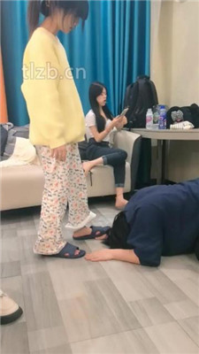 图片[18]_【阳阳】姐妹花臭脚臭袜辱-训练/转胯骑马踩踏_HD绳艺资源