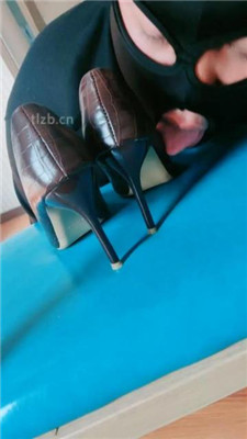 图片[4]_【酒精泡芙】做主人的脏鞋清理器_HD绳艺资源