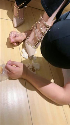 图片[16]_【jenn】情侣主虐绿帽-强迫吃套套/高跟踩狗爪/踩踏喂食/提档_HD绳艺资源