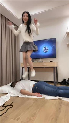 图片[6]_【陈甜女帝】精神小妹S-小白鞋全体重蹦迪_HD绳艺资源