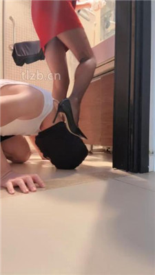 图片[3]_【高难度挑战美学】训练/转胯/清理脏鞋臭脚/揪耳朵/白袜塞嘴_HD绳艺资源