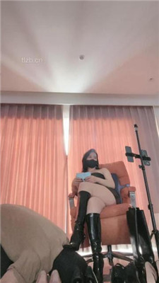 图片[3]_【冷颜】长靴踩狗头/头顶鞋子/训练/高跟玉足恋足调_HD绳艺资源