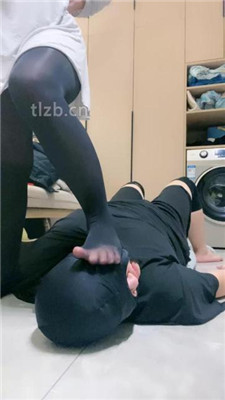 图片[19]_【小羊】黑丝脚踩踏/抽耳光/掐脖掐乳_HD绳艺资源