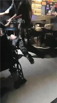 图片[5]_【乐爷】KTV聚会公开处刑-长靴踩虐踢踹_HD绳艺资源