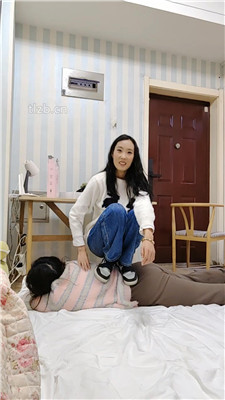 图片[3]_【樱樱】母畜-运动鞋全体重踩/骑马狗爬/闻臭袜/赏赐圣水_HD绳艺资源