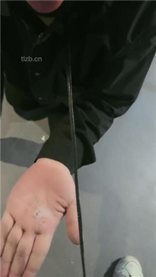 图片[8]_【黑兔】严刑逼供教训犯人-舔脏老爹鞋/吊绑虐打/狗链遛狗_HD绳艺资源