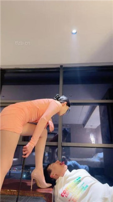 图片[8]_【简一】高跟美腿踩虐/训练/吐口水/耳光/鞋插嘴_HD绳艺资源