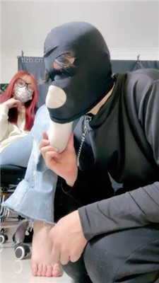 图片[15]_【雯雯】跑步后原味鞋袜脚狂舔/插嘴_HD绳艺资源