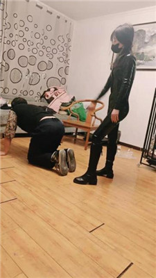 图片[6]_【诗琪】骨头口塞/长靴踩虐/训练腿绞【双视角版】_HD绳艺资源