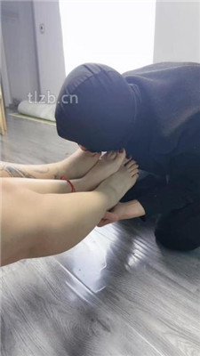 图片[4]_【鱼糯糯】双S-近距离裸足恋足狂舔【双视角版】_HD绳艺资源