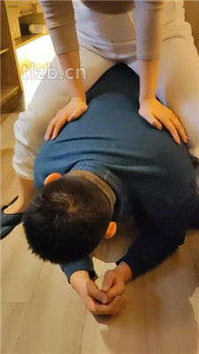 图片[7]_【情侣念主】胯下辱/揪耳朵/雪地靴白袜跪舔_HD绳艺资源