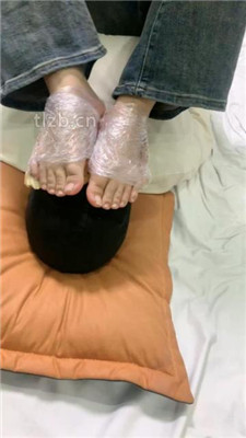 图片[8]_【诺诺子】双S-美足踩踏喂食专场【双视角版】_HD绳艺资源