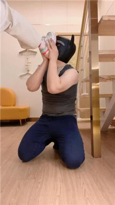 图片[16]_【可可公主】运动鞋踩踏/骑马转胯/训练/狂吸臭白袜_HD绳艺资源