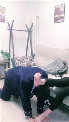 图片[15]_【大小姐】跪舔高帮帆布鞋白袜/训练/手铐绳艺技巧_HD绳艺资源