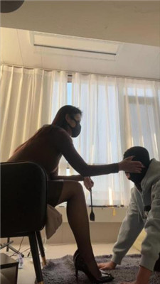 图片[2]_【黛帝】转胯爬行/耳光/高跟美腿蹂躏/喂食酸奶_HD绳艺资源