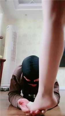 图片[14]_【梦凡】脏短靴重度虐打/肉丝脚狂舔/闻鞋窝_HD绳艺资源