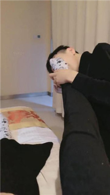 【尤金女皇】疯狂暴揍出轨狗/情侣奴/奴下奴_HD绳艺资源